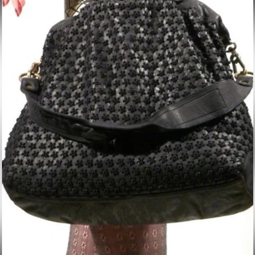 ❤️❤️❤️❤️ Errelleventidue RL22 black leather handbag